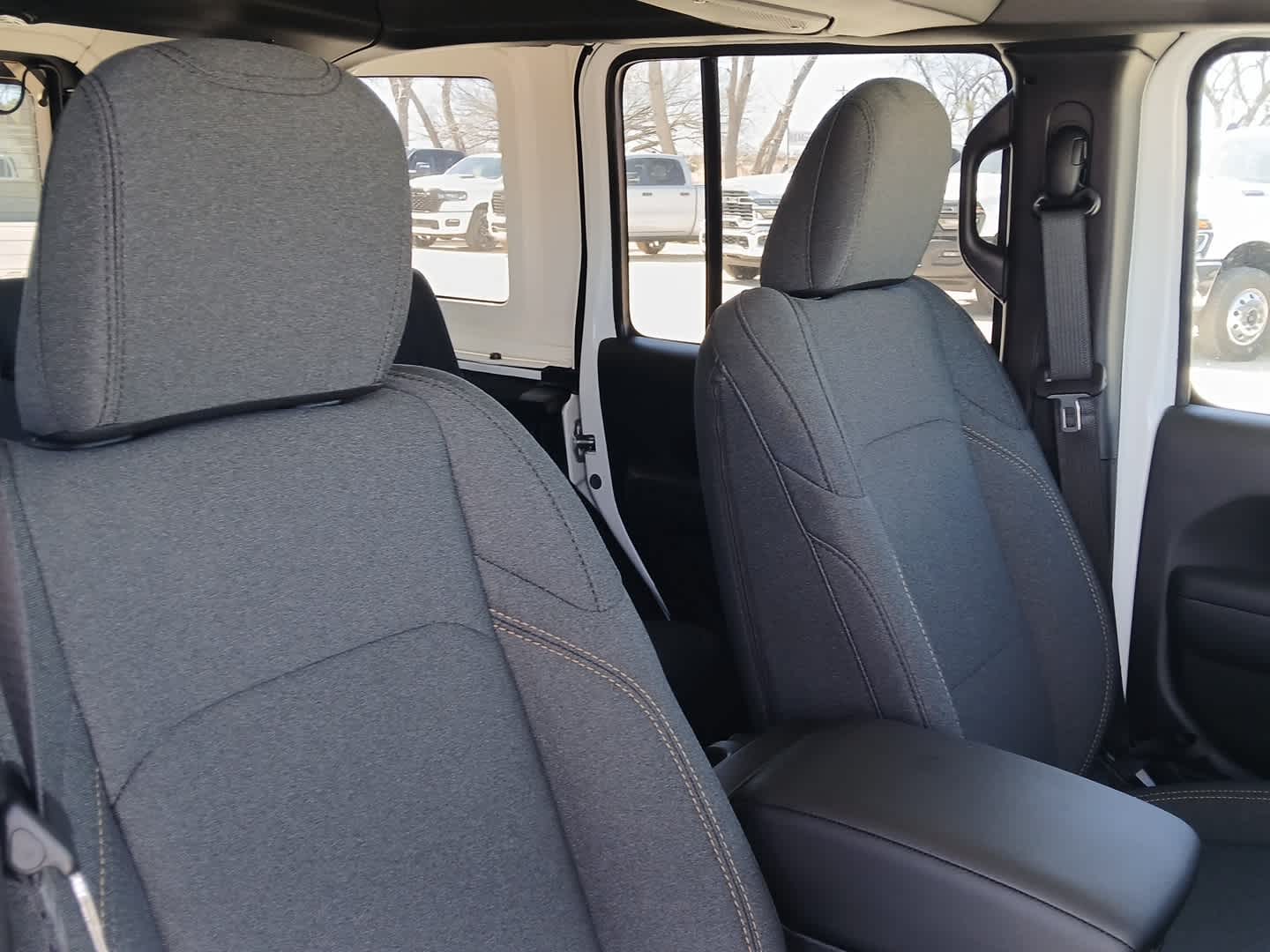 2025 Jeep Wrangler 4-Door Summit 4x4
