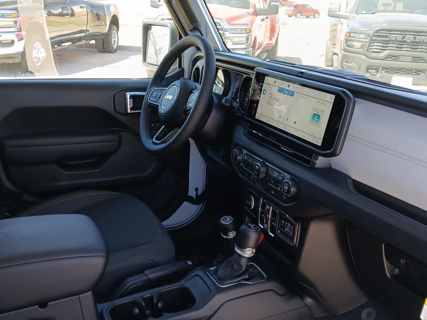 2025 Jeep Wrangler 4-Door Summit 4x4