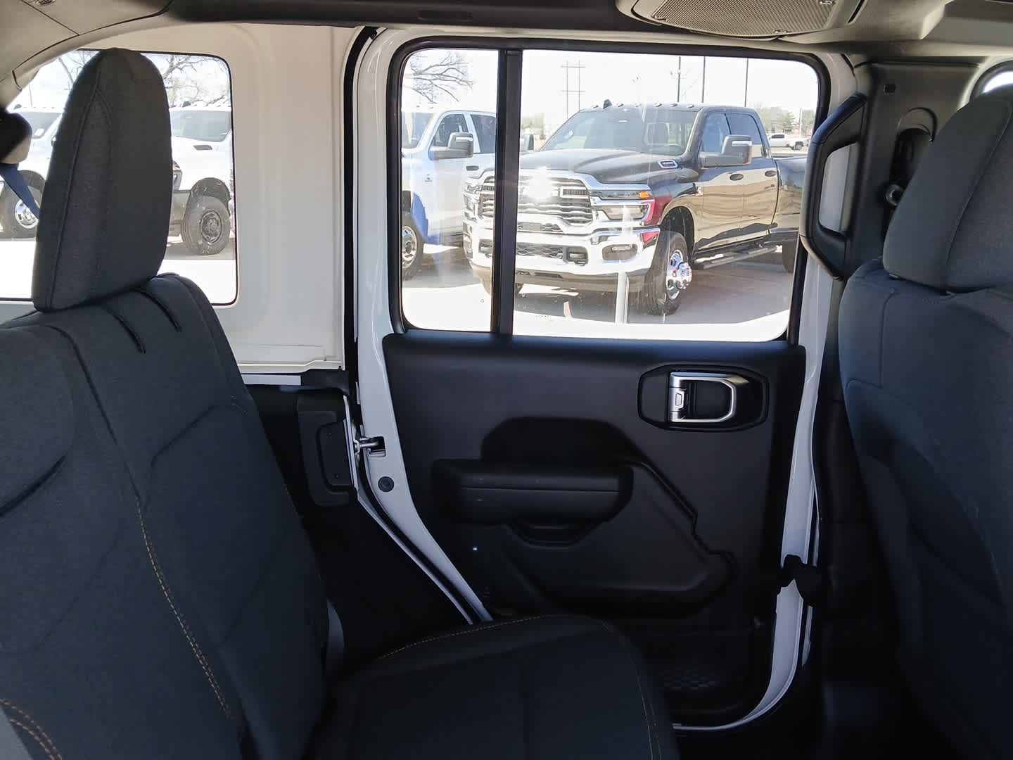 2025 Jeep Wrangler 4-Door Summit 4x4