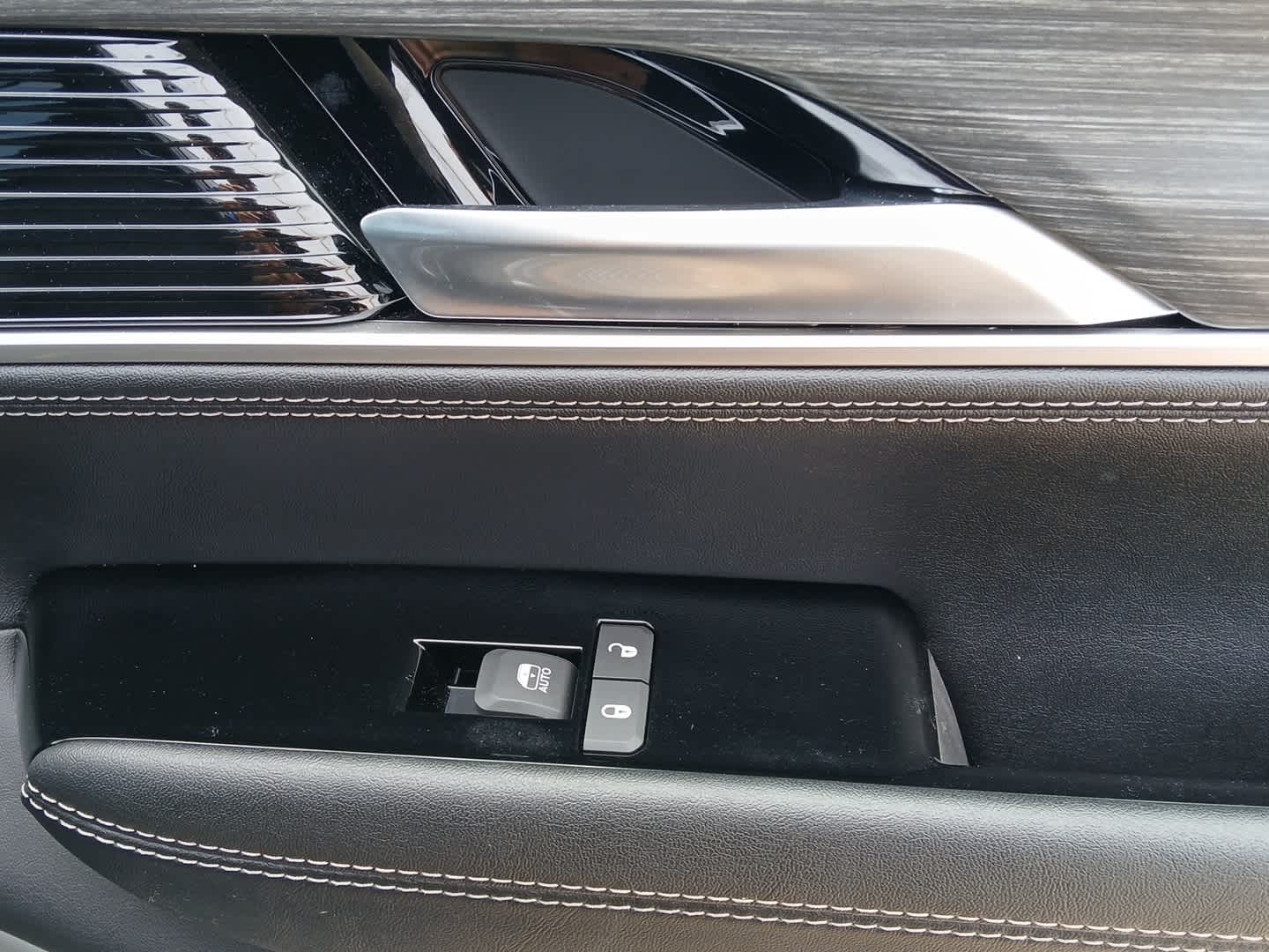 2024 Jeep Wagoneer Series III 4x4