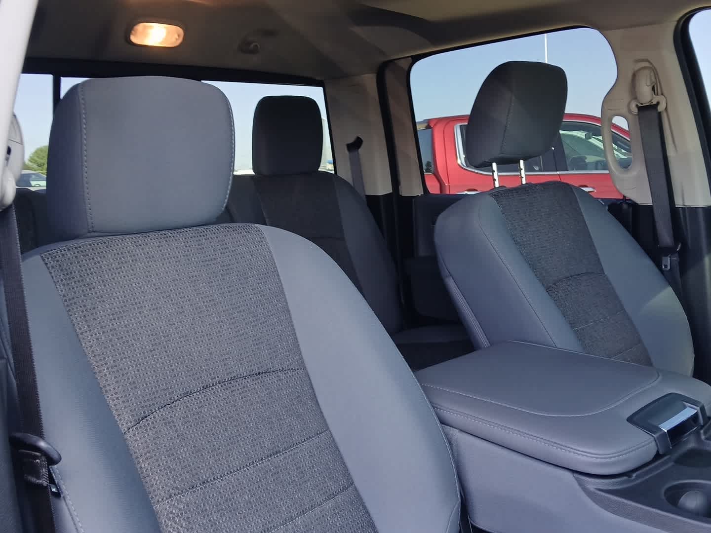 2018 RAM Ram 1500 Big Horn Crew Cab 4x4 5'7' Box
