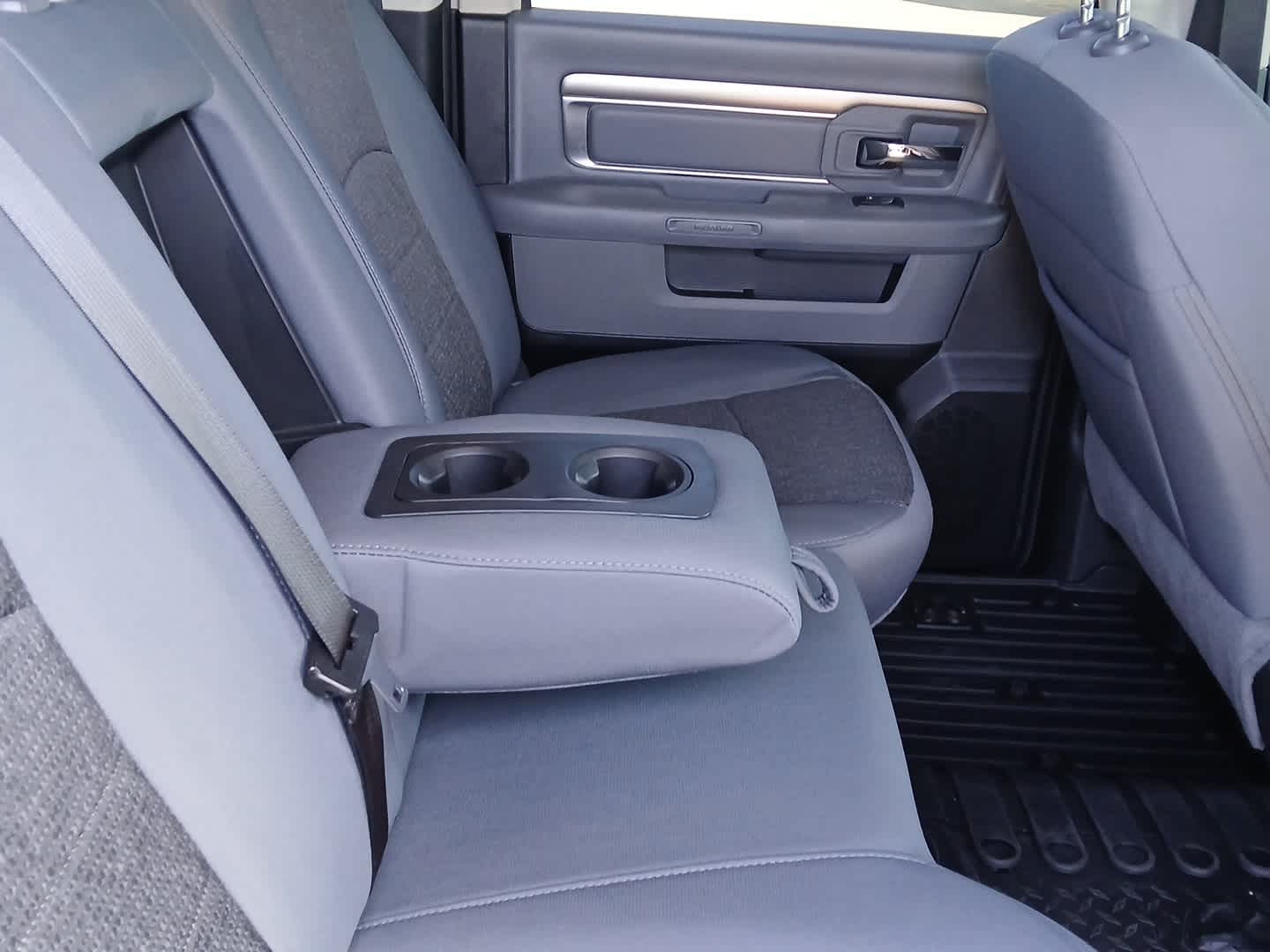 2018 RAM Ram 1500 Big Horn Crew Cab 4x4 5'7' Box