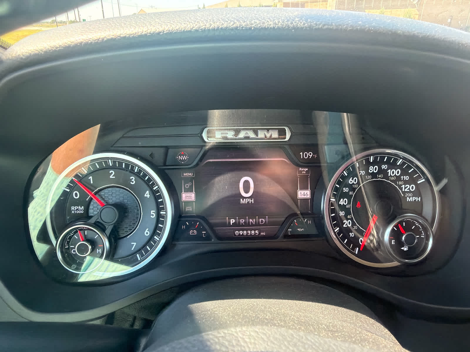 2020 RAM Ram 1500 Big Horn Crew Cab 4x4 5'7' Box