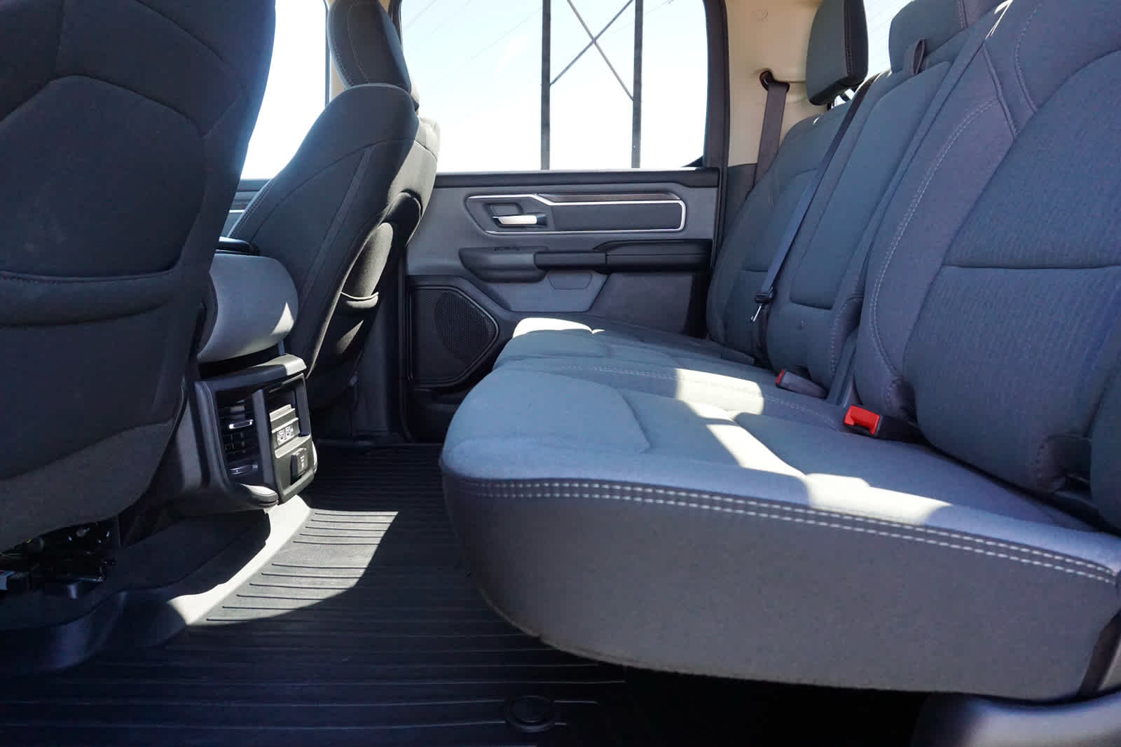 2020 RAM Ram 1500 Big Horn Crew Cab 4x4 5'7' Box