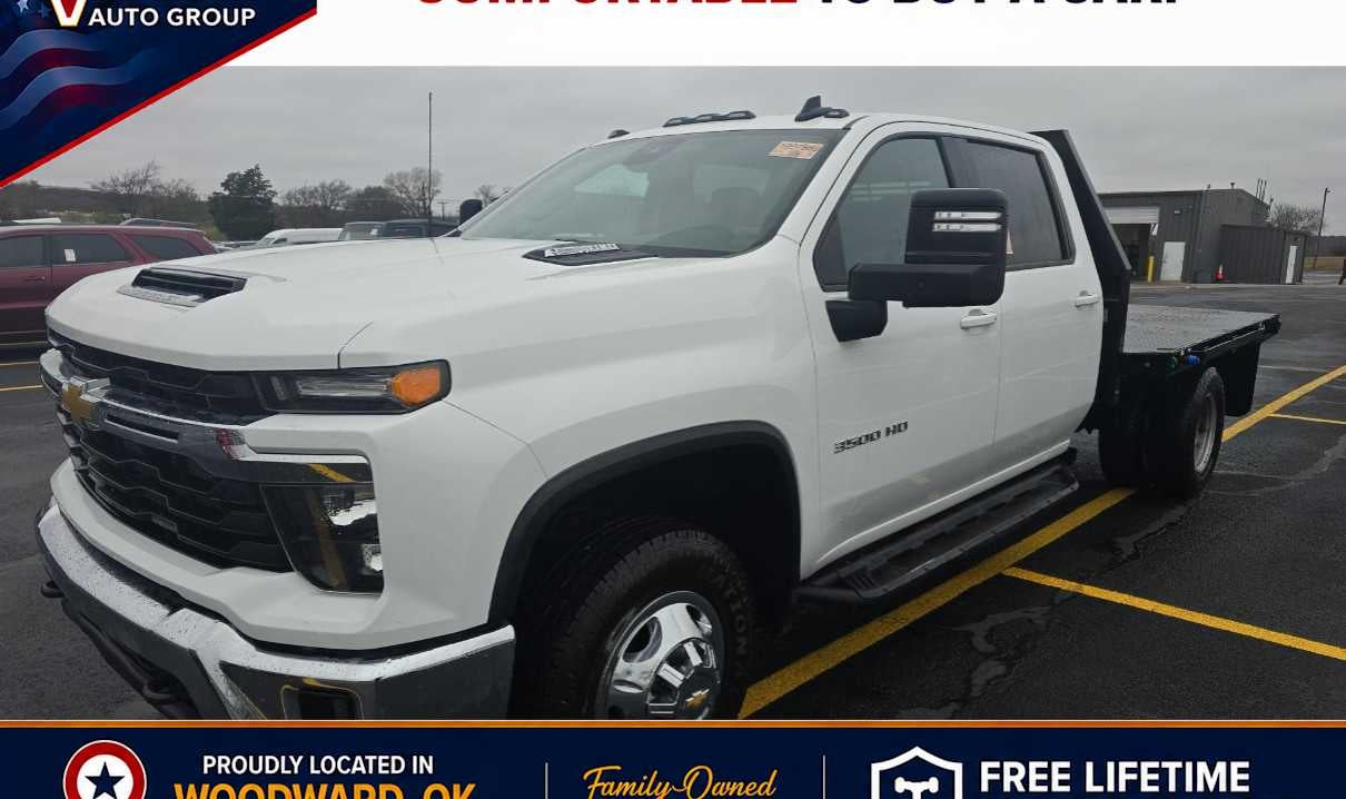 2024 Chevrolet Silverado 3500HD Chassis LT