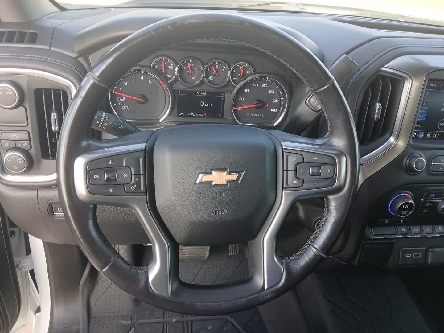 2022 Chevrolet Silverado 1500 LTD 2WD Crew Cab Short Bed LT