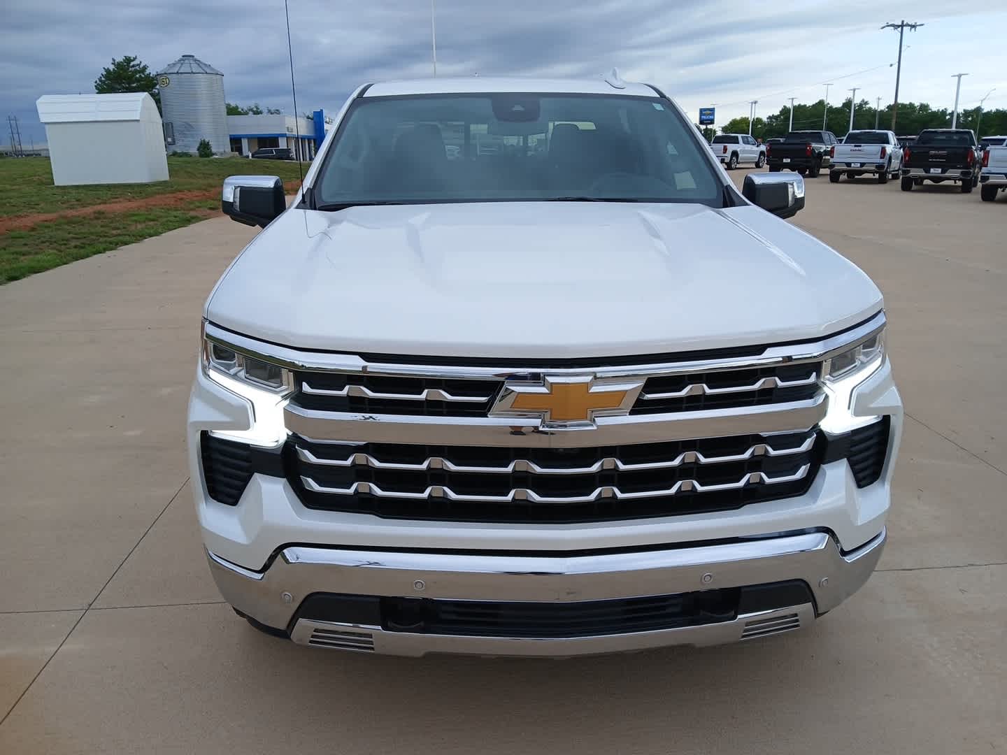 2024 Chevrolet Silverado 1500 4WD Crew Cab Short Bed LTZ