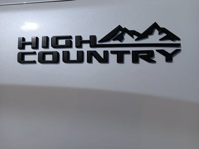 2023 Chevrolet Silverado 1500 4WD Crew Cab Short Bed High Country