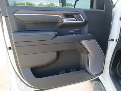 2023 Chevrolet Silverado 1500 4WD Crew Cab Short Bed High Country
