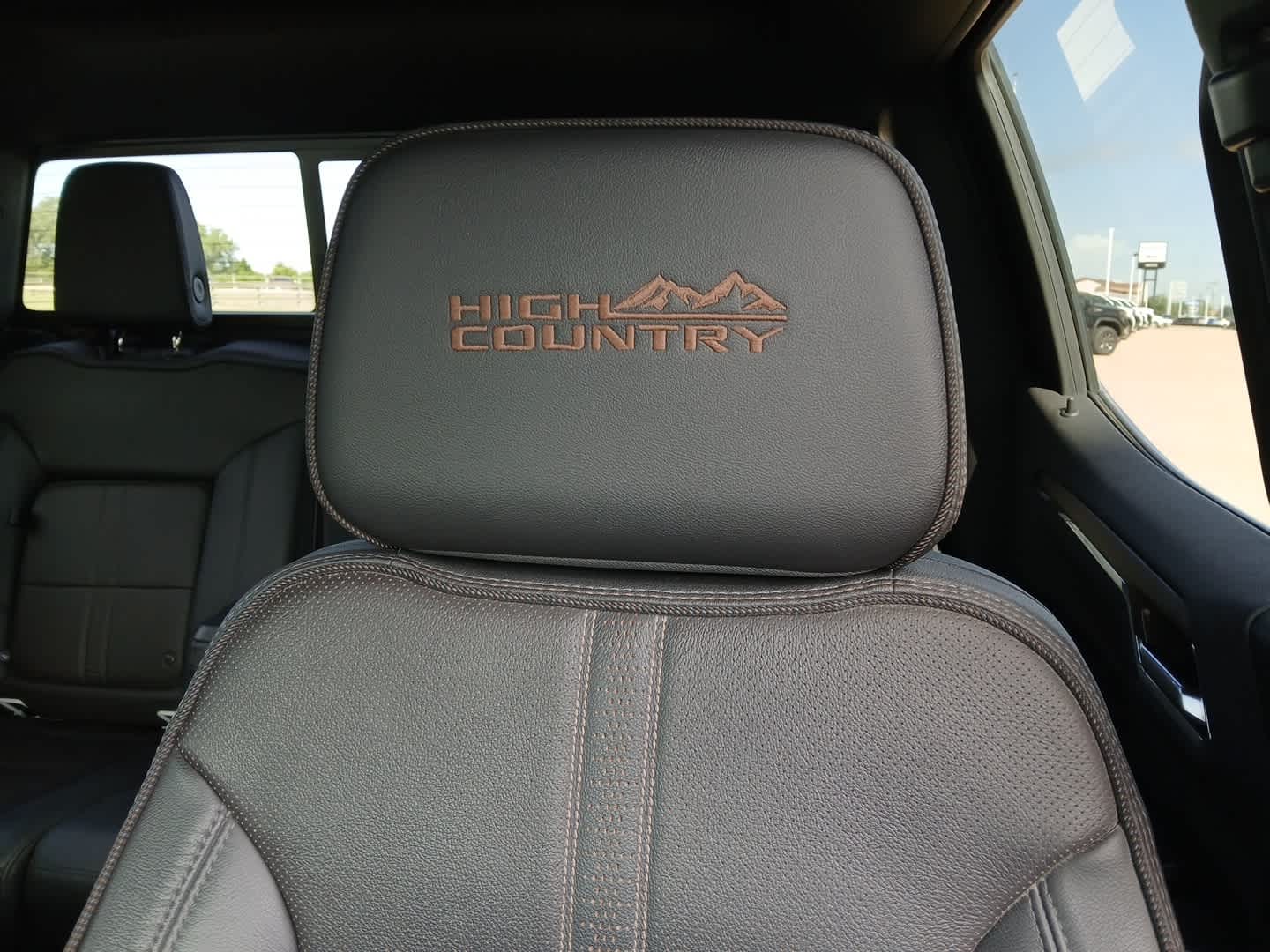 2023 Chevrolet Silverado 1500 4WD Crew Cab Short Bed High Country