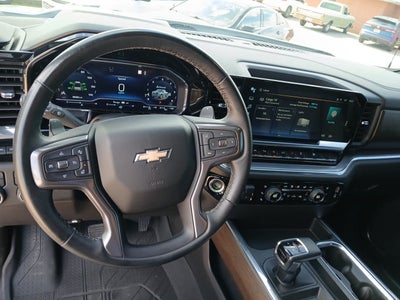 2023 Chevrolet Silverado 1500 4WD Crew Cab Short Bed High Country