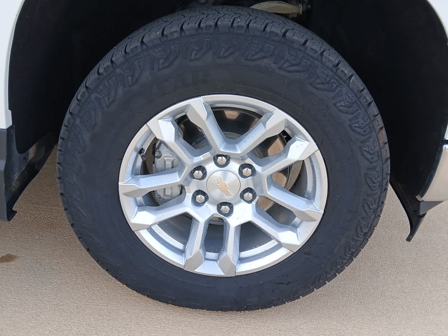 2026 Chevrolet Silverado 1500 4WD Crew Cab Standard Bed LT