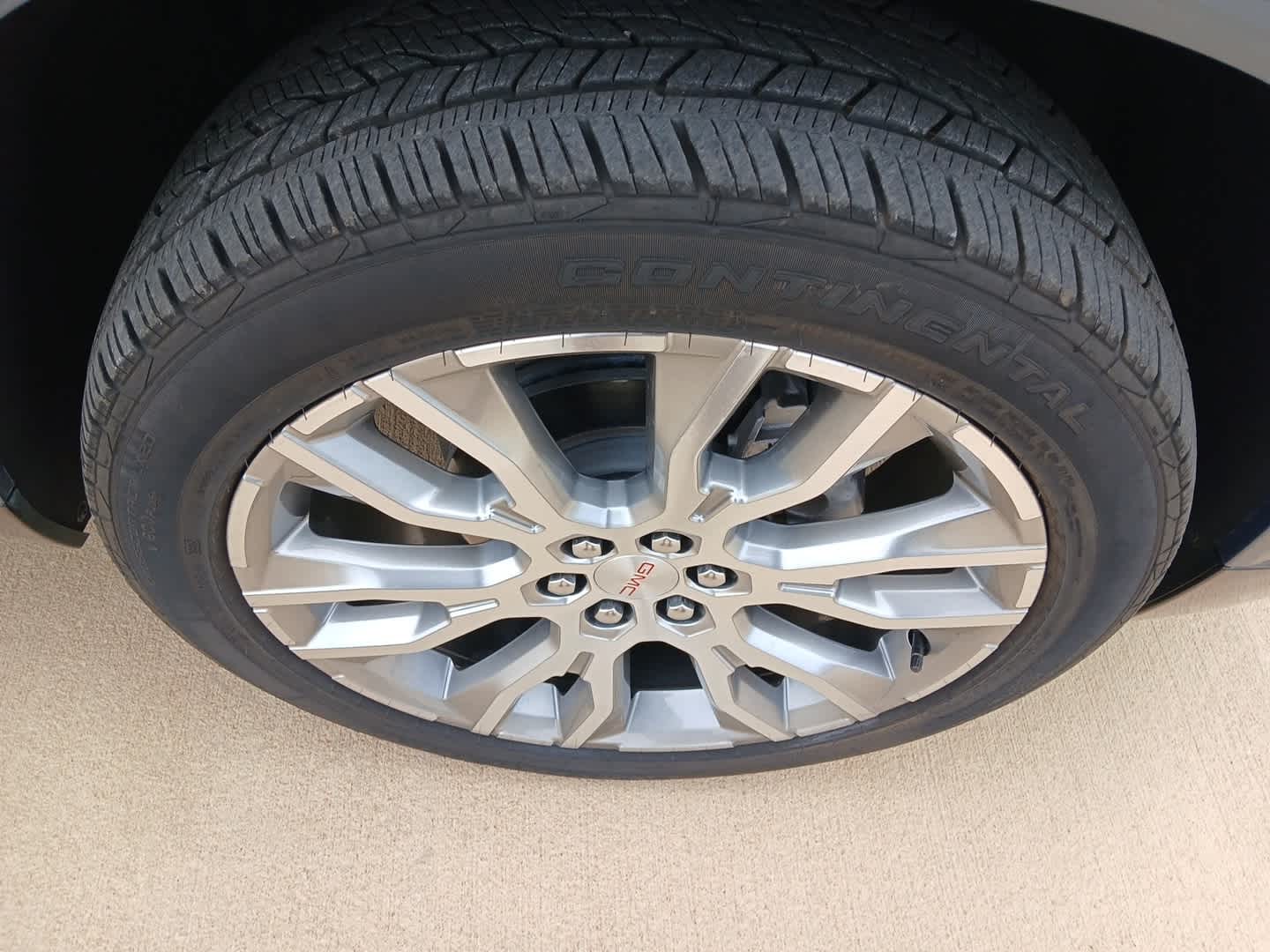 2026 GMC Acadia Denali AWD