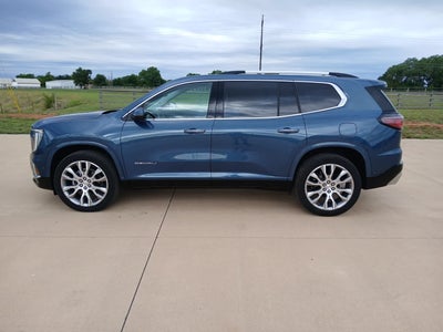2026 GMC Acadia Denali AWD