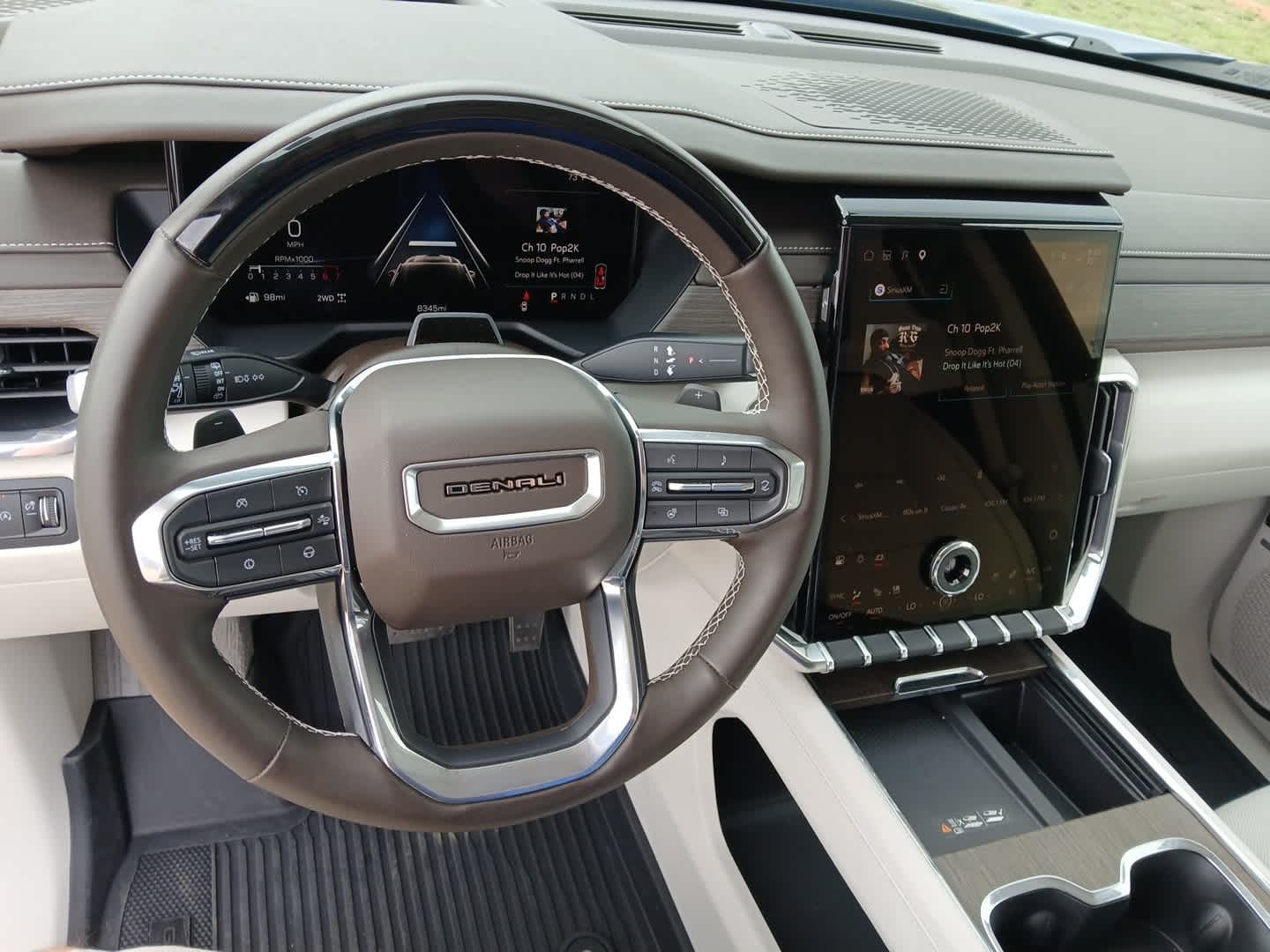 2026 GMC Acadia Denali AWD