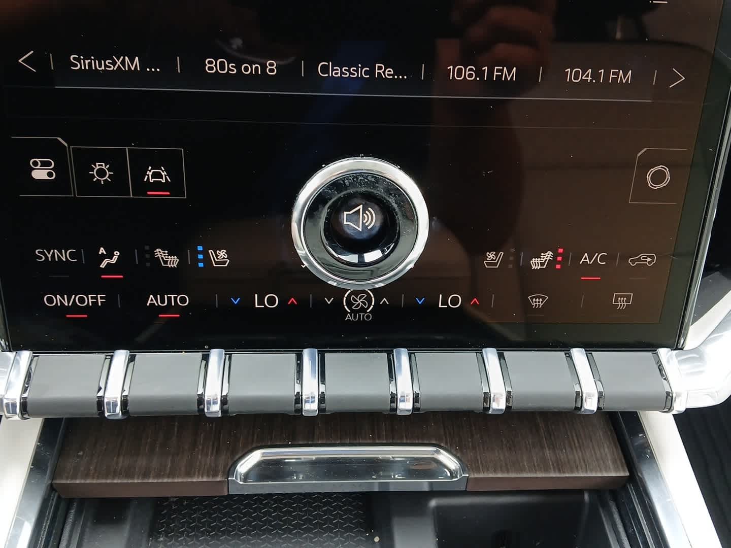 2026 GMC Acadia Denali AWD