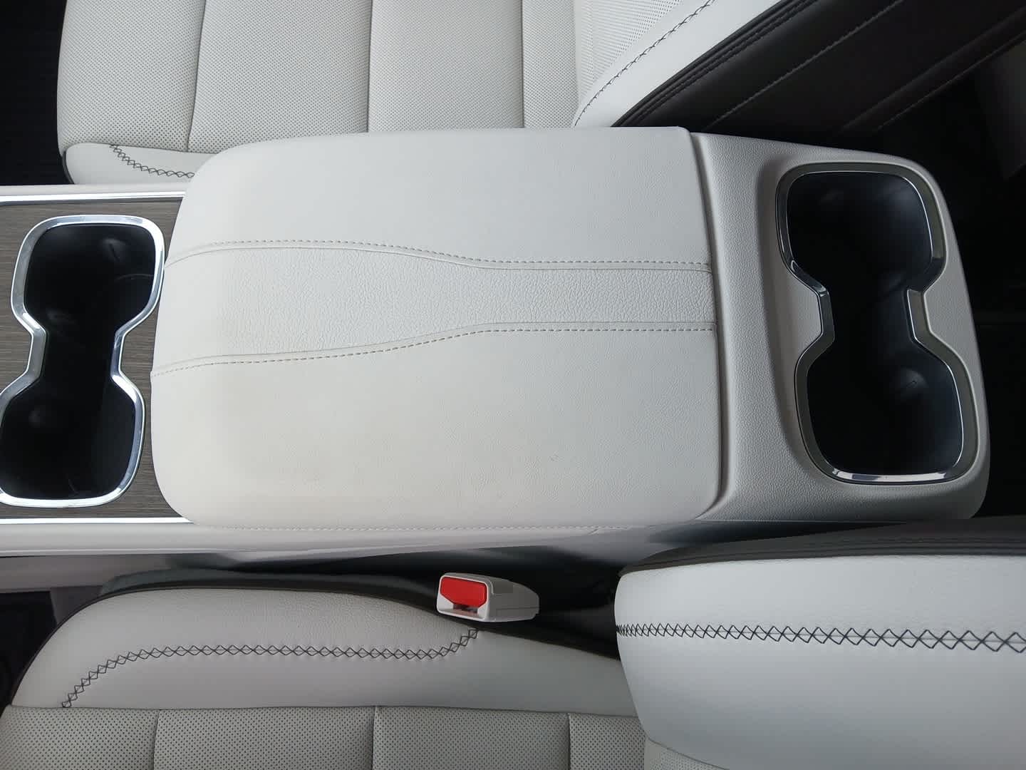 2026 GMC Acadia Denali AWD