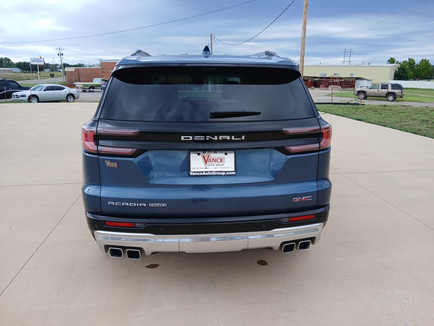 2026 GMC Acadia Denali AWD