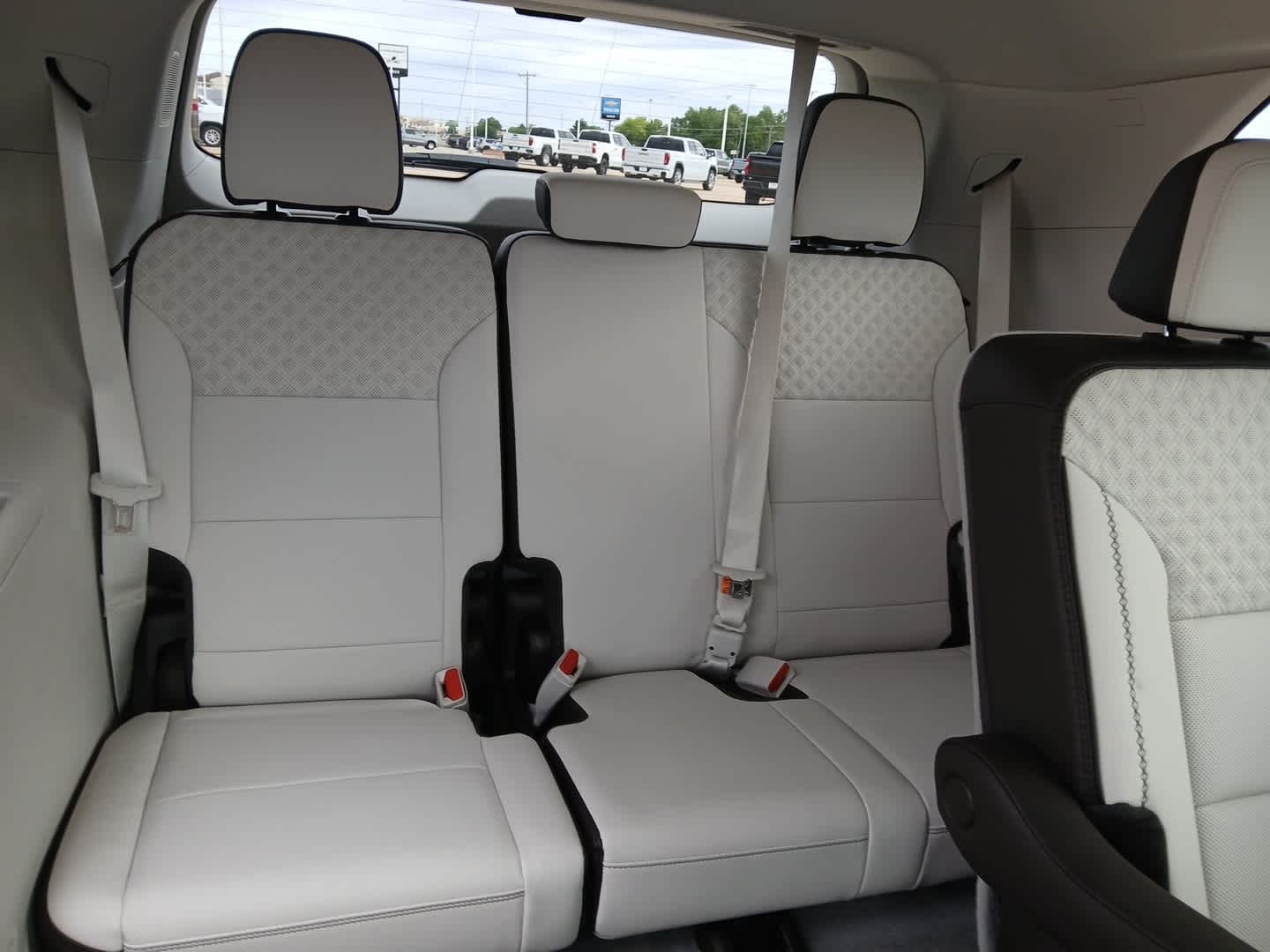 2026 GMC Acadia Denali AWD