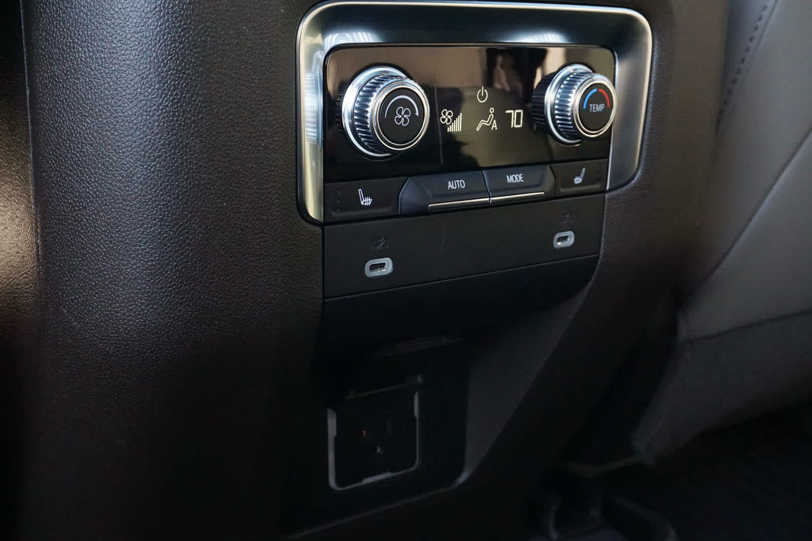 2021 GMC Yukon 4WD SLT