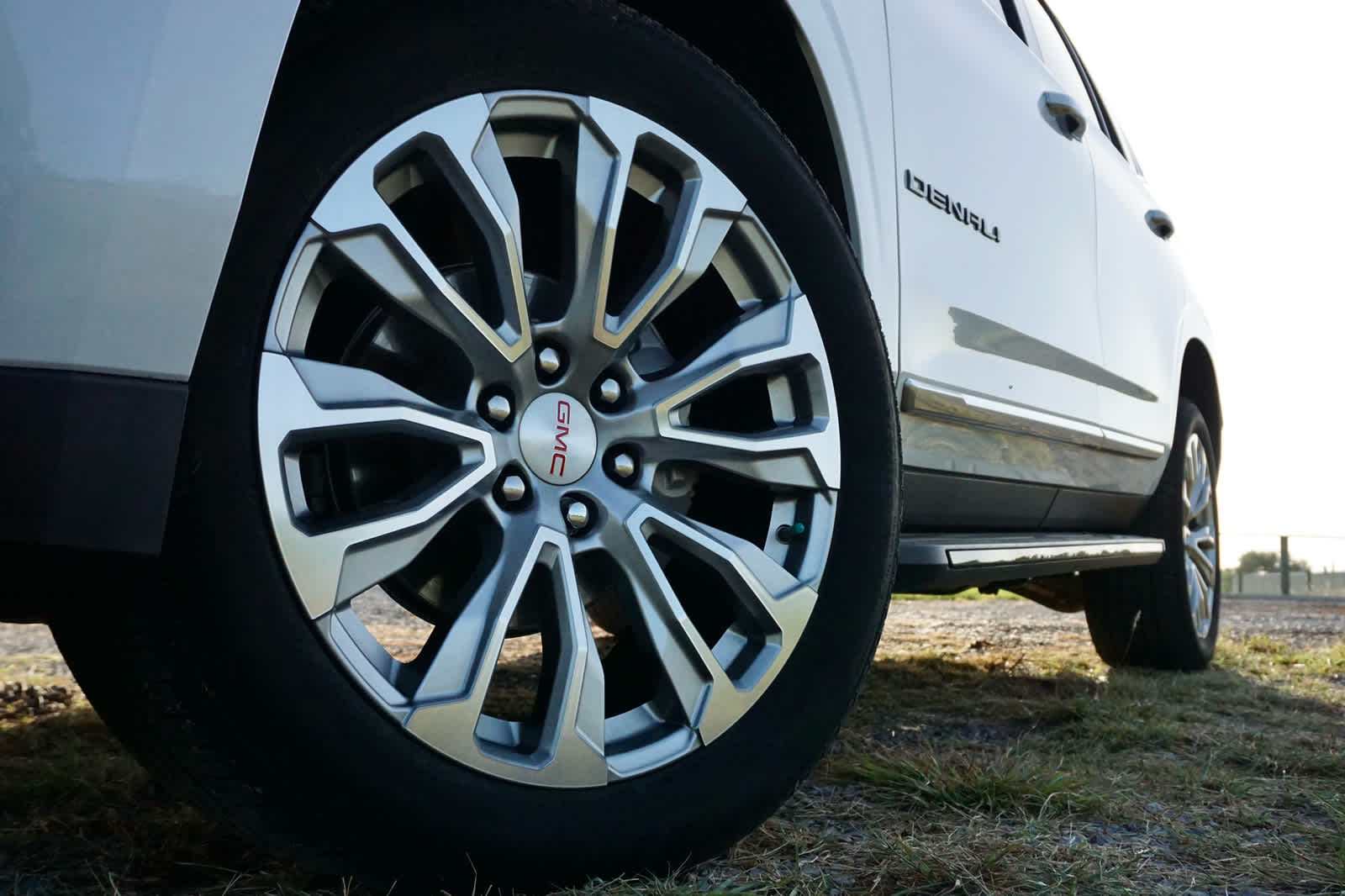 2024 GMC Yukon 4WD Denali