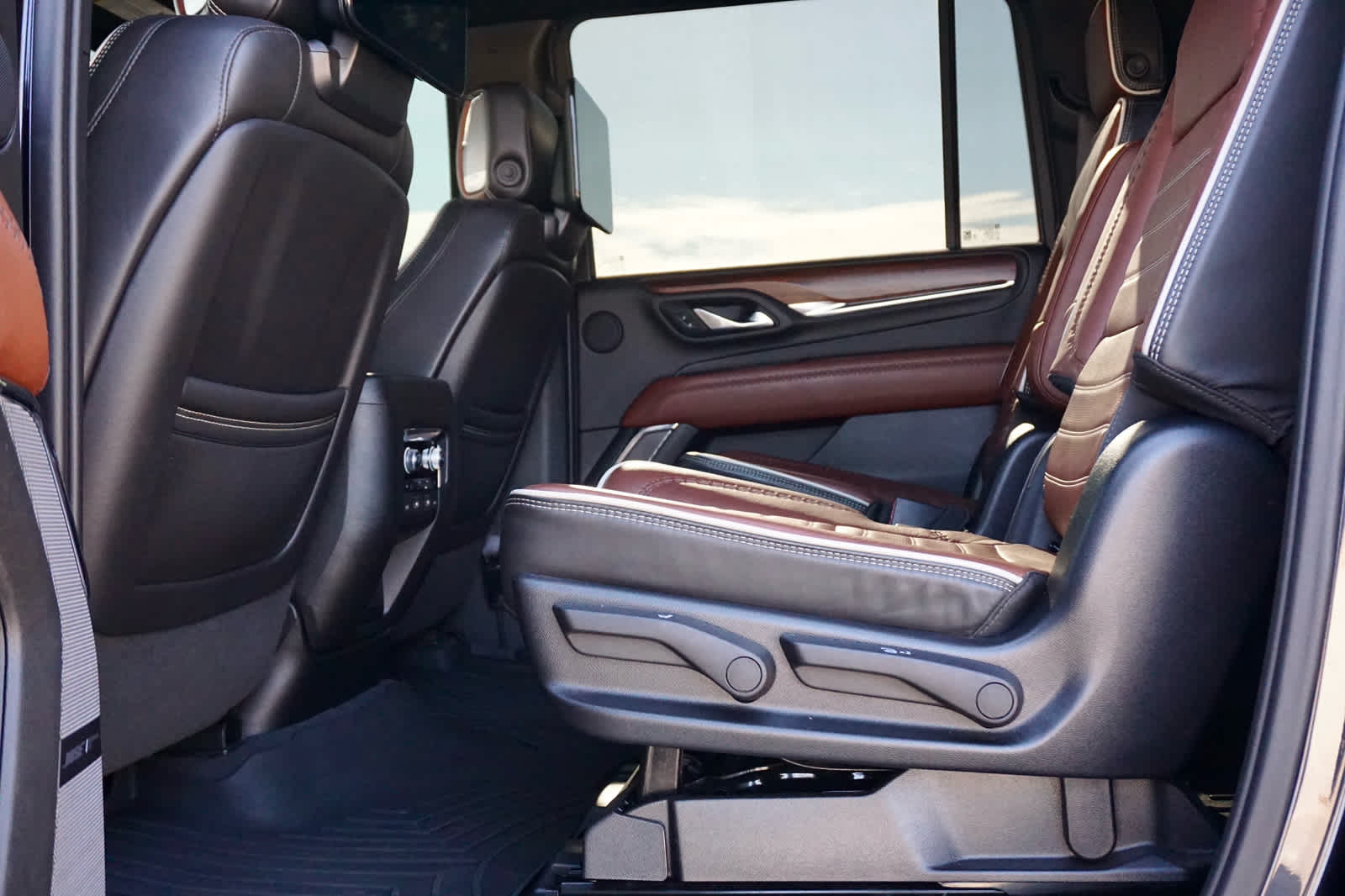 2023 GMC Yukon XL 4WD Denali Ultimate