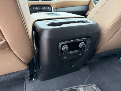 2024 Chevrolet Suburban 4WD Premier