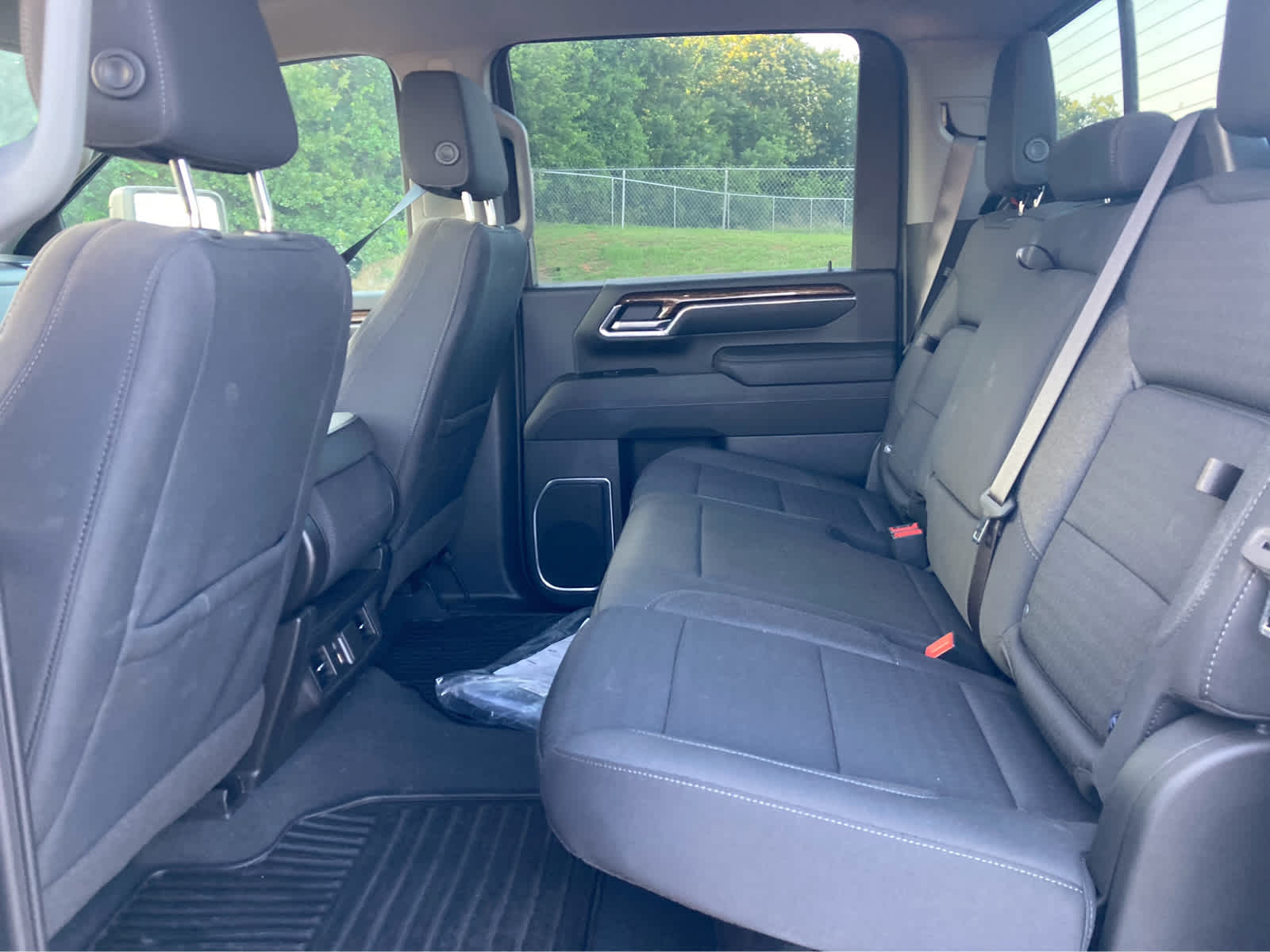 2024 GMC Sierra 2500HD 4WD Crew Cab Standard Bed SLE