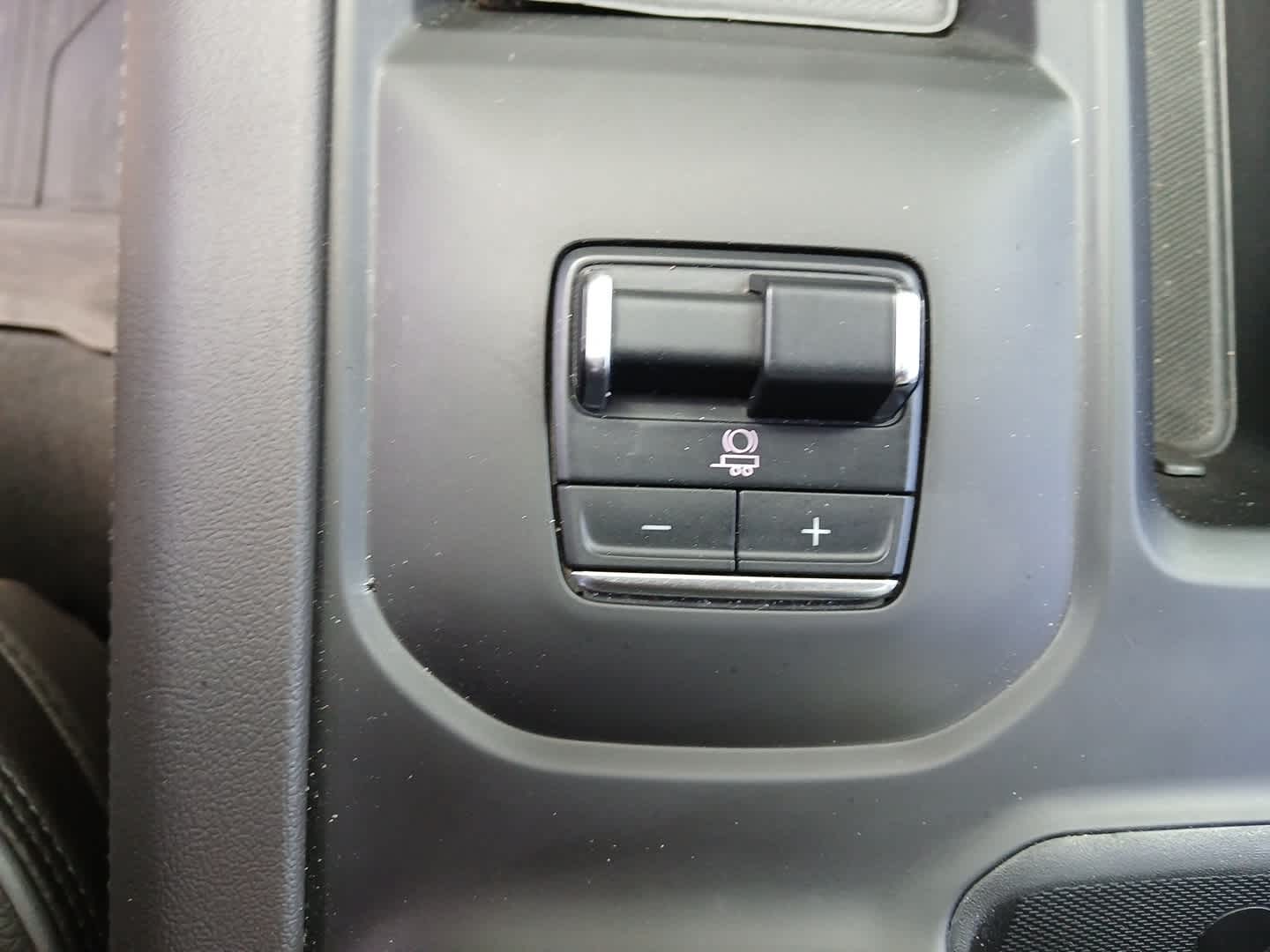 2024 GMC Sierra 2500HD 4WD Crew Cab Standard Bed Denali