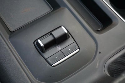 2025 GMC Sierra 2500HD 4WD Crew Cab Standard Bed Denali