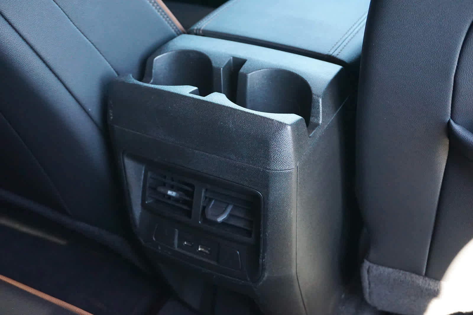 2025 GMC Canyon 4WD AT4
