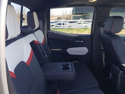 2023 GMC Canyon 4WD Crew Cab Short Box AT4X