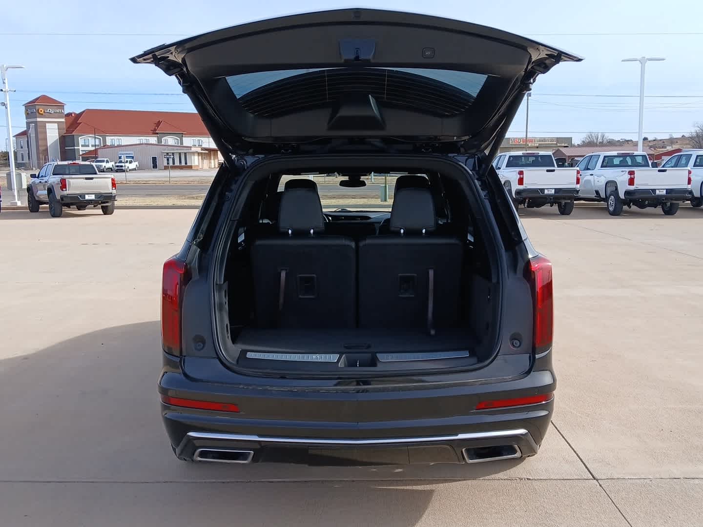 2025 Cadillac XT6 FWD Luxury