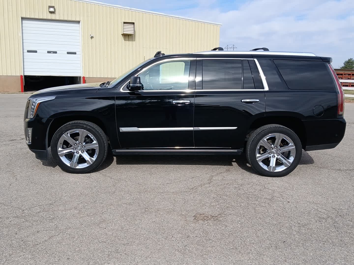 2020 Cadillac Escalade 4WD Platinum