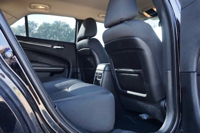 2019 Chrysler 300 Touring