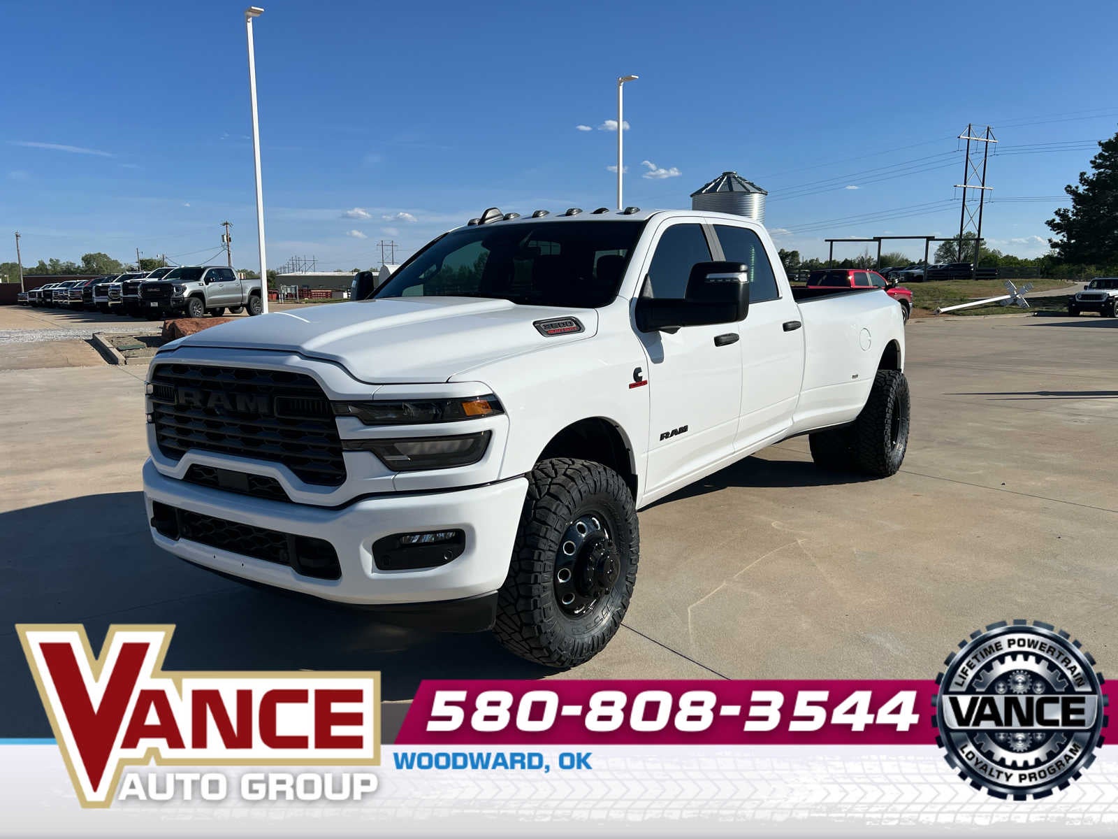 2025 RAM 3500 Big Horn Crew Cab 4x4 8' Box