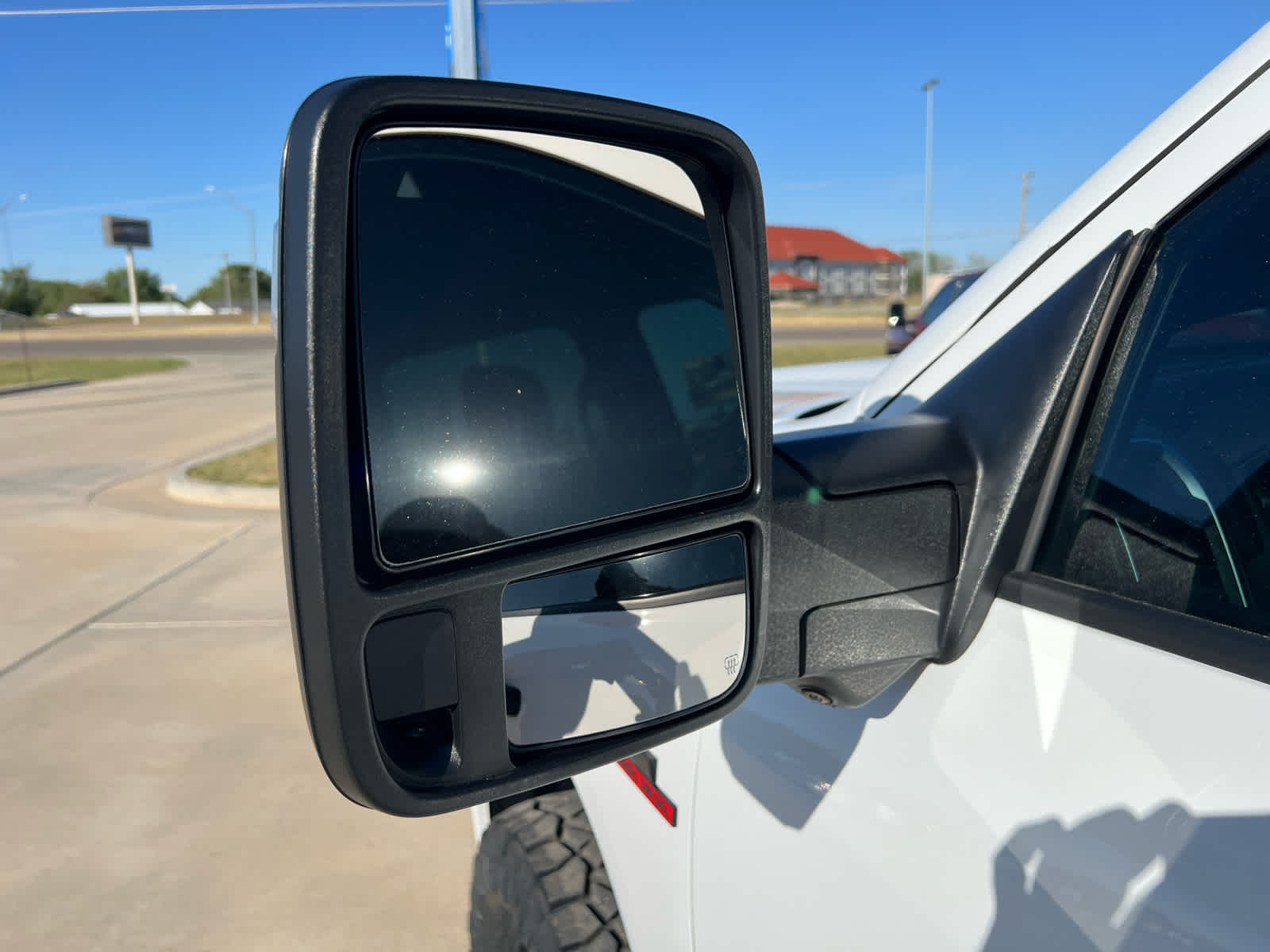 2025 RAM 3500 Big Horn Crew Cab 4x4 8' Box