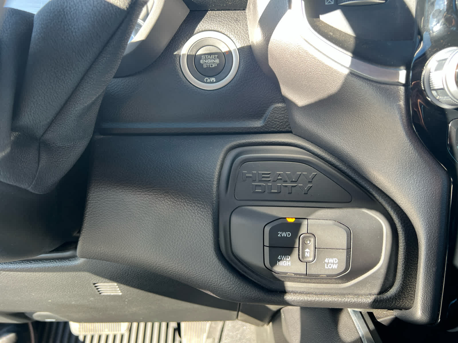 2025 RAM 3500 Big Horn Crew Cab 4x4 8' Box