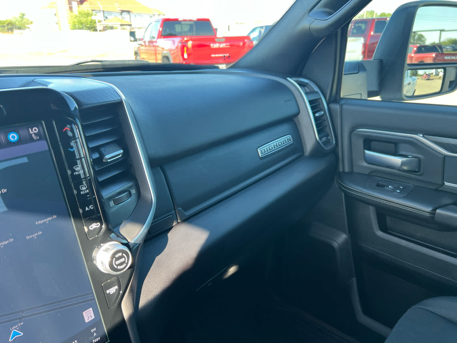 2025 RAM 3500 Big Horn Crew Cab 4x4 8' Box