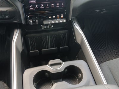 2025 RAM 3500 Big Horn Crew Cab 4x4 8' Box