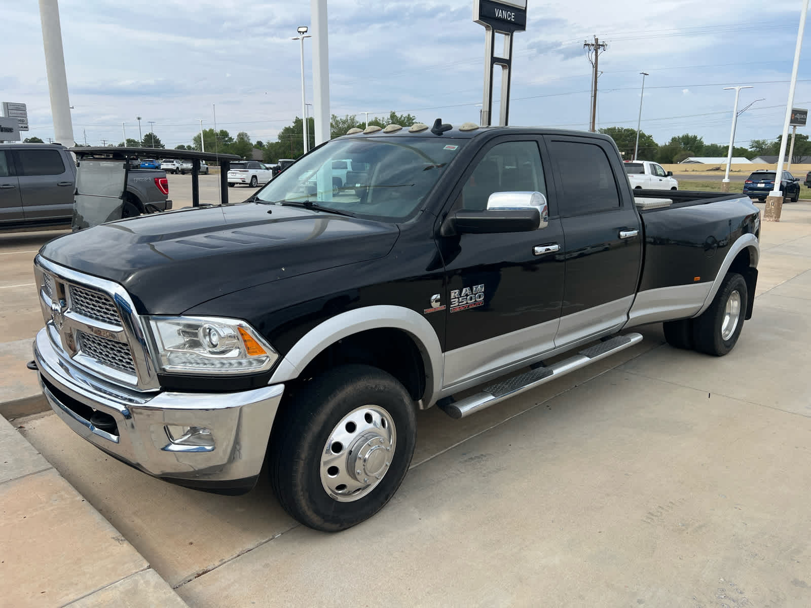 2014 RAM 3500 Laramie