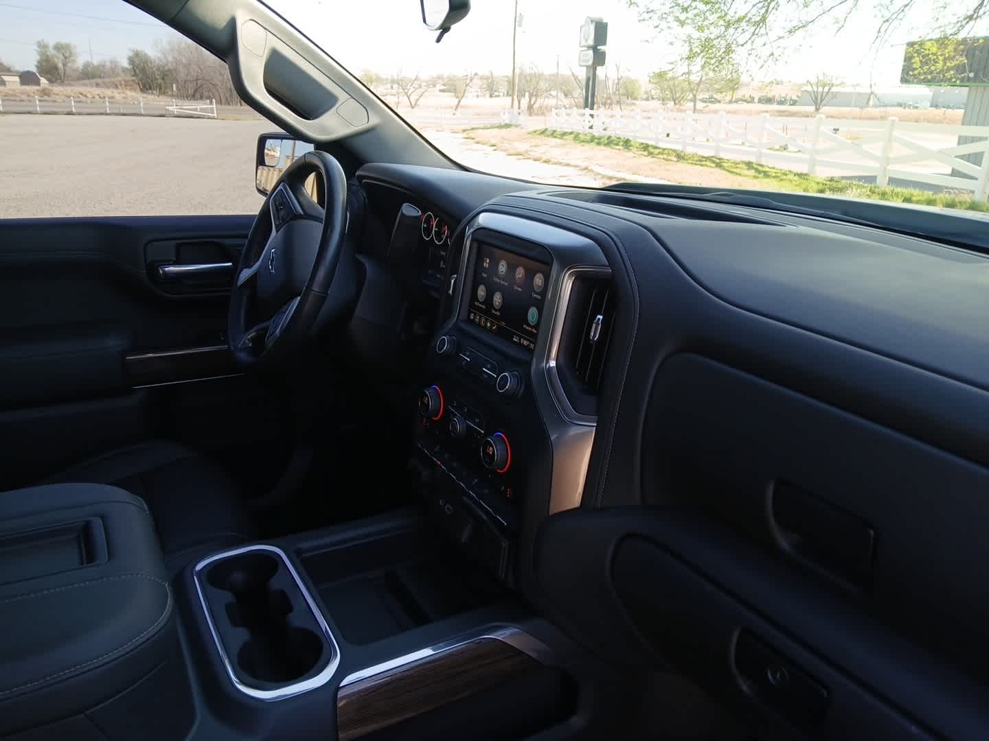 2020 Chevrolet Silverado 1500 4WD Crew Cab Short Bed RST