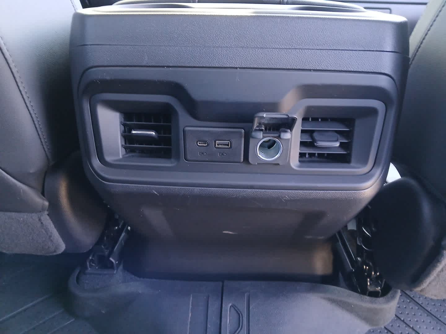 2020 Chevrolet Silverado 1500 4WD Crew Cab Short Bed RST