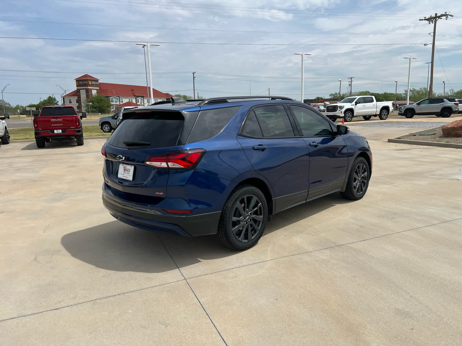 2023 Chevrolet Equinox FWD RS