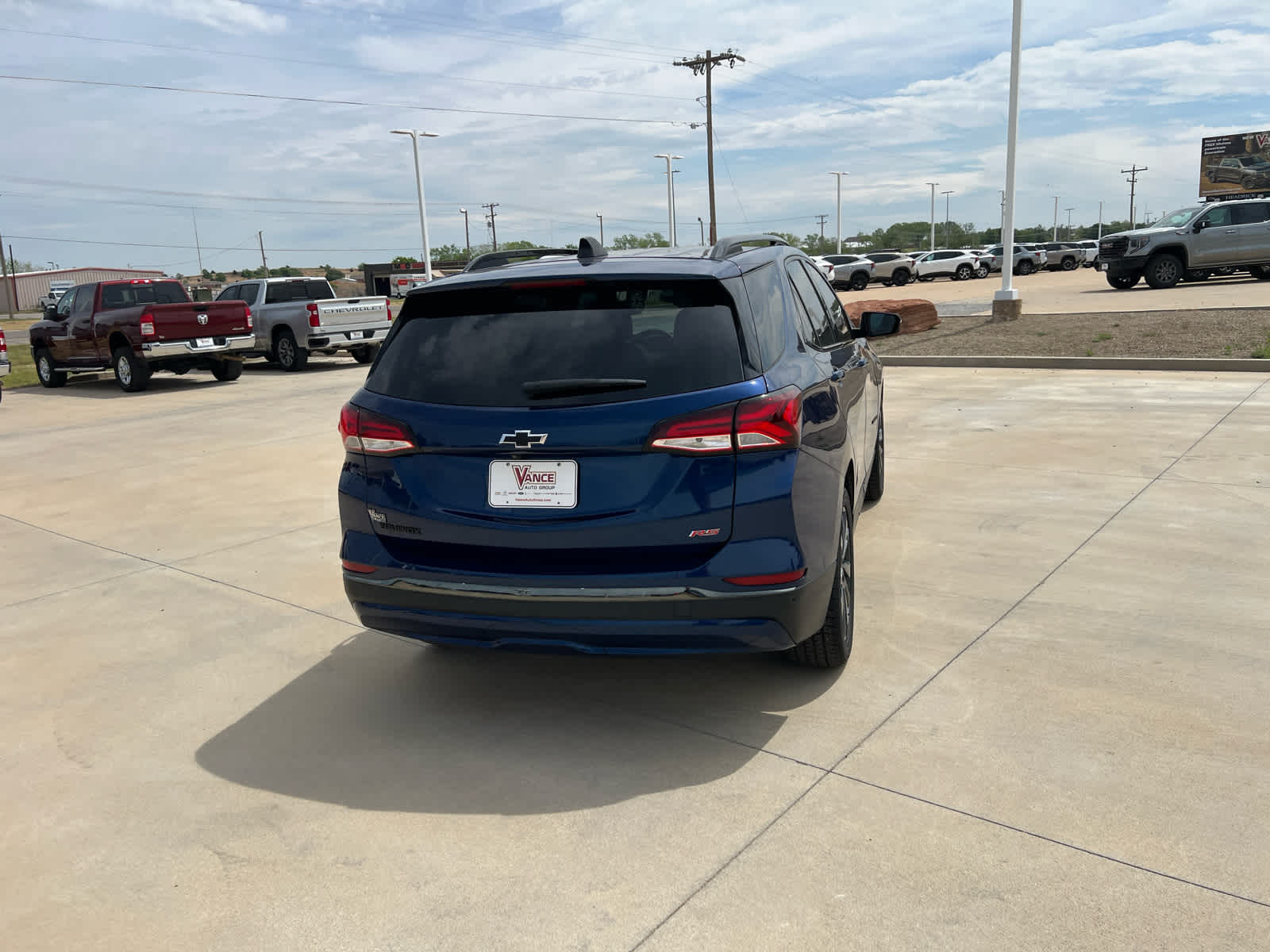 2023 Chevrolet Equinox FWD RS