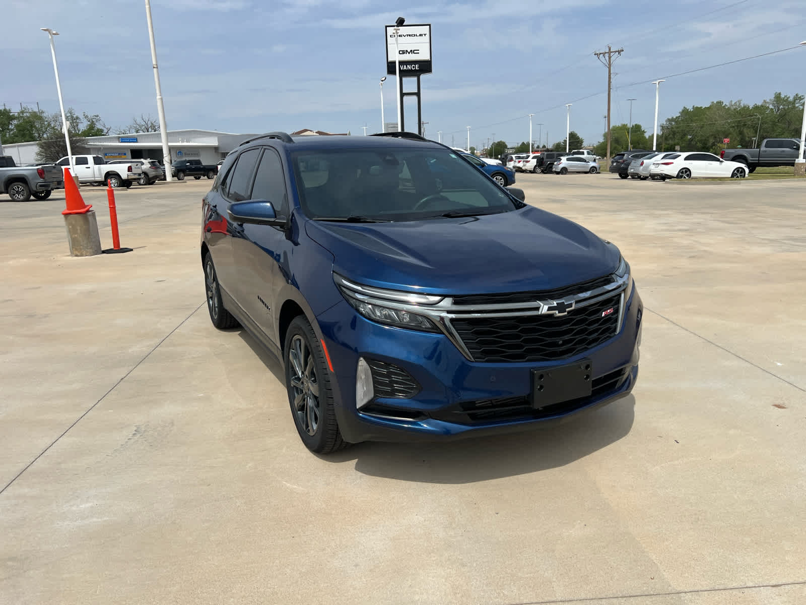 2023 Chevrolet Equinox FWD RS