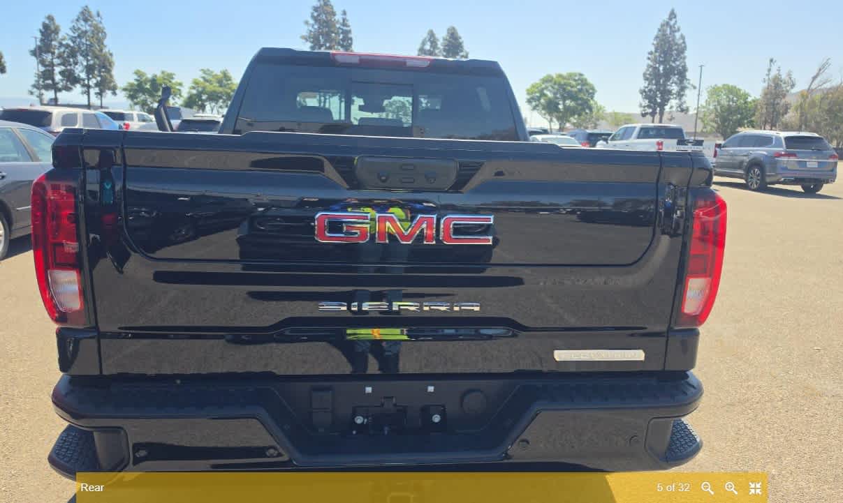 2026 GMC Sierra 1500 Crew Cab, Short Bed, Elevation, 4WD