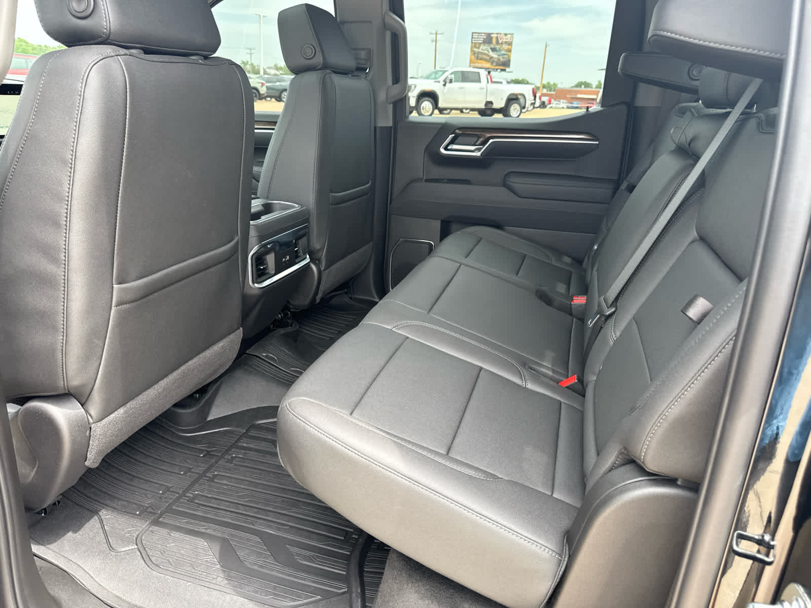 2026 GMC Sierra 1500 Crew Cab, Short Bed, Elevation, 4WD