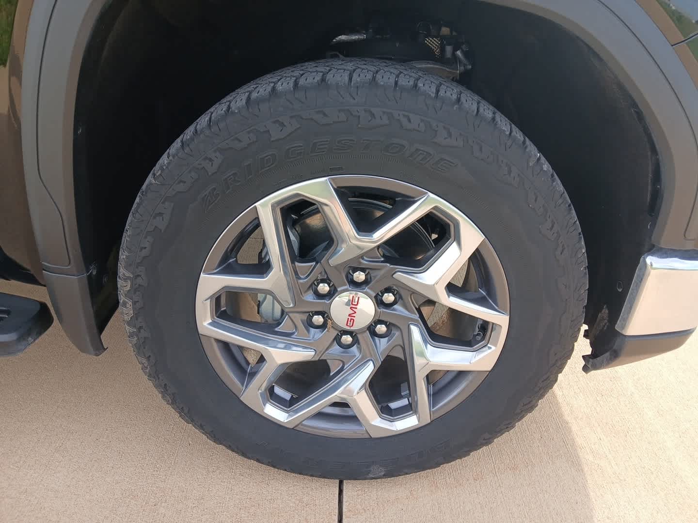2024 GMC Sierra 1500 4WD Crew Cab Short Box SLT