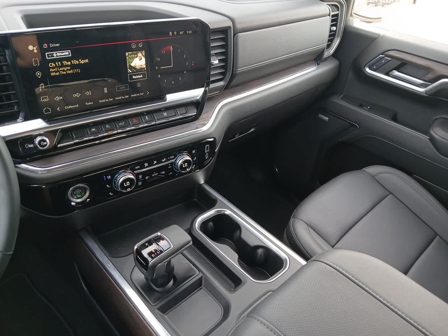 2024 GMC Sierra 1500 4WD Crew Cab Short Box SLT